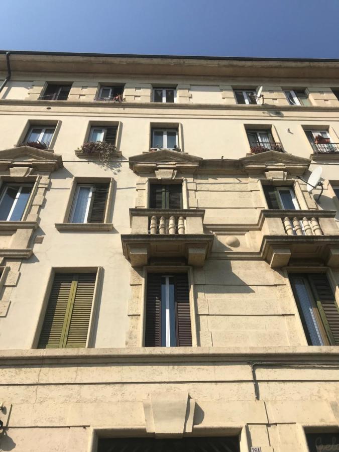 Stanza Privata Con Bagno A 15 Minuti Da Duomo Apartment Сесто Сан Джовани Екстериор снимка